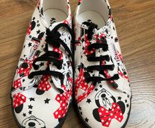 Minnie trainers