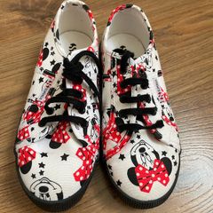 Minnie trainers