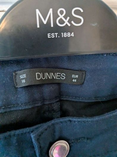 Navy three quarter lengths size 16