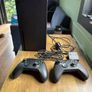 XBOX Series X 1TB & 2 Controllers Image 2