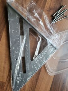 Alloy Square