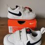 New Nike,uk 9.5 Image 5