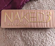 Naked 3 pallete