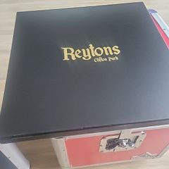 Reytons clifton park. 2 vinyl book boxset colour changing sleeve
