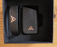 Genuine Copper carbon fibre key cover with bracelet