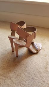 NINE WEST - Blush nude leather high heels