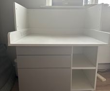 IKEA smastad changing table / desk