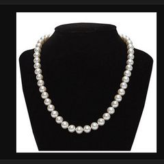 Beautiful Pearl Necklace - nice gift