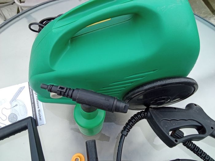 Power Washer 1,650 Watt.