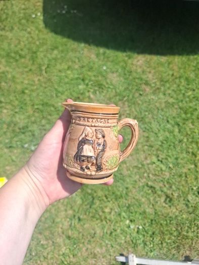Brittany milk jug
