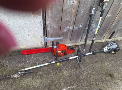 Chainsaw  and HEDGE Stimmer