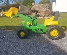 kids ride on tractor set