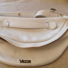 Vezze Pancia Ecru Leather Crossbody Bag