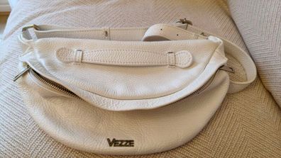 Vezze Pancia Ecru Leather Crossbody Bag