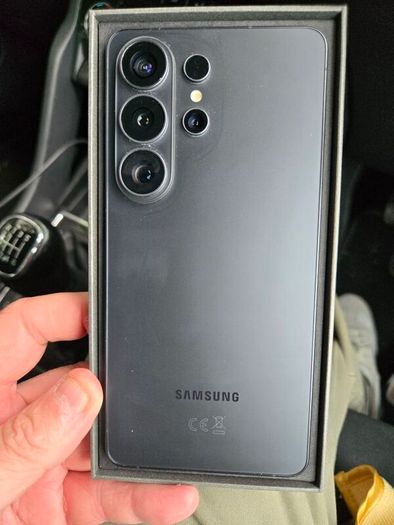 Samsung S26 Ultra Jetblack 256GB Grade A first use June 26 UK-Irish Phone Samsung Warranty Grade A