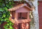 Bird feeder
