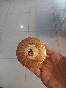 Vintage 1950s Brass Powder compact, Ireland souvenir Shamrock