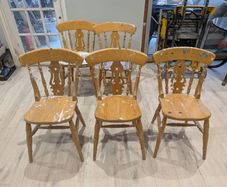 5 Wooden Chairs