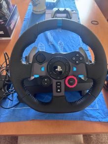 Logitech G29 Driving Force Racing Wheel + Shifter PS5 / PS4 / PC