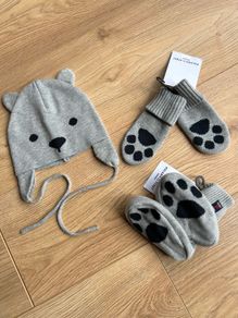 Polarn O. Pyret bear set, size 0-6months