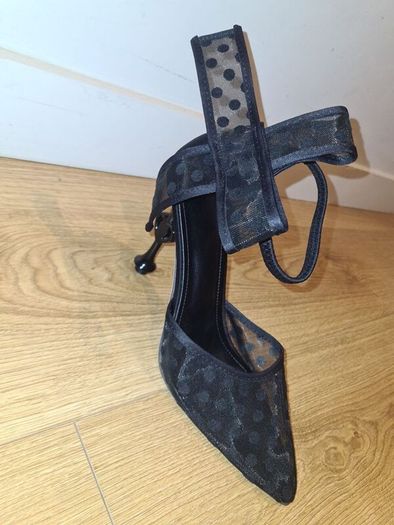 women's shoes