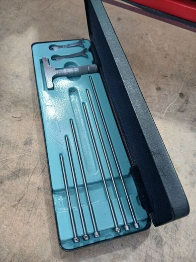 depth micrometer set. Moore and wright. 1" - 6"
