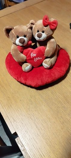 Love heart  Bears