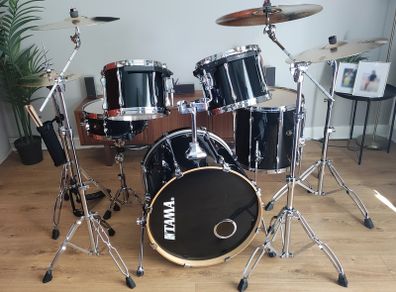 PRICE DROP: Tama 5-piece black Drum Kit with Zildjian cymbals and drum cases.