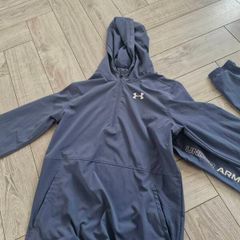 boys under armour tracksuit (large boys)