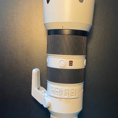 Sony FE 70-200mm f/2.8GM OSS lens