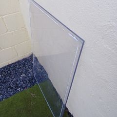 Perspex, 104,5 cm x75 cm, 10 mm thickness