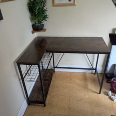 L-Shaped Corner Desk