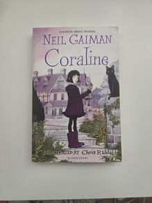 Coraline book Neil Gaiman
