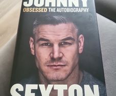 Johnny Sexton obsessed the autobiography signed edition perfect
