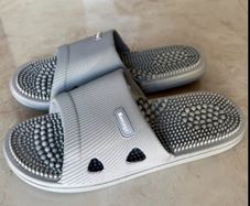 Accupuncture slippers