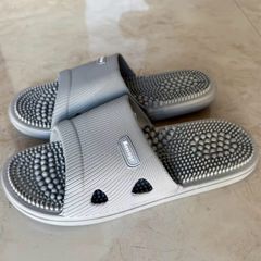 Accupuncture slippers