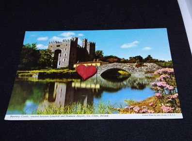 Ireland Postcard : Bunratty Castle , Co. Clare , Situated Between Limerick and Shannon Airport - 1960s