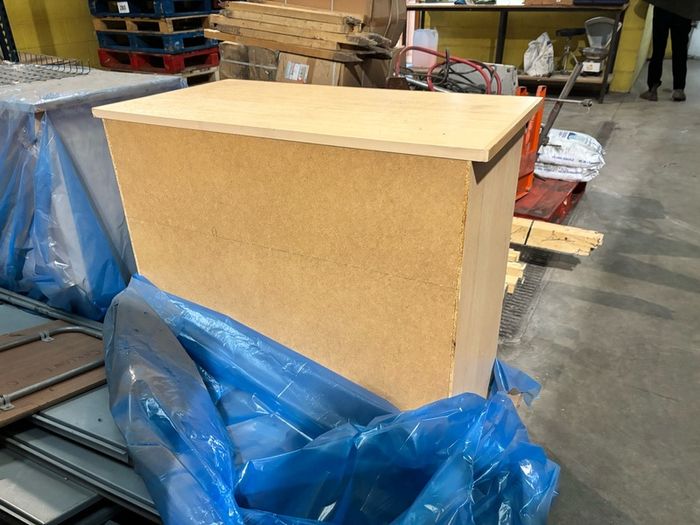 Pair of Matching 4-Drawer Bedside / Bedroom Chest of Drawers