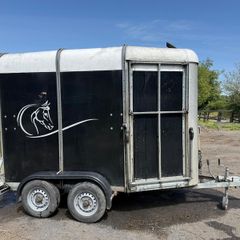 Horse Box