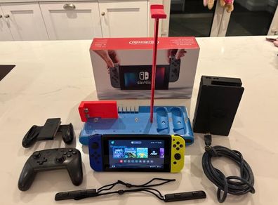 Nintendo Switch Bundle (Boxed): Pro Controller & 256GB SD Blue & Yellow Joy-Cons