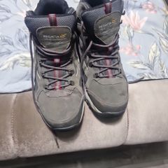 Mens Hiking Regatta Boots