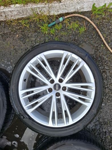 20" Genuine Audi S Line Alloys with tyres