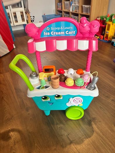 Leap Frog ice-cream cart