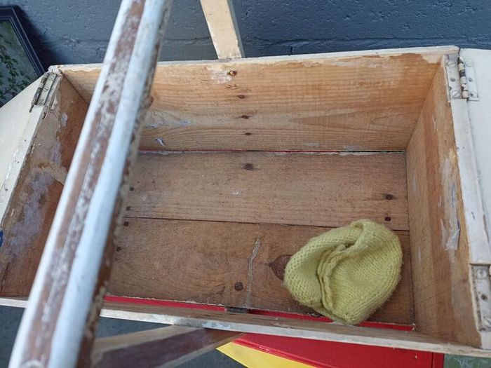 Vintage Wood Carrying Box