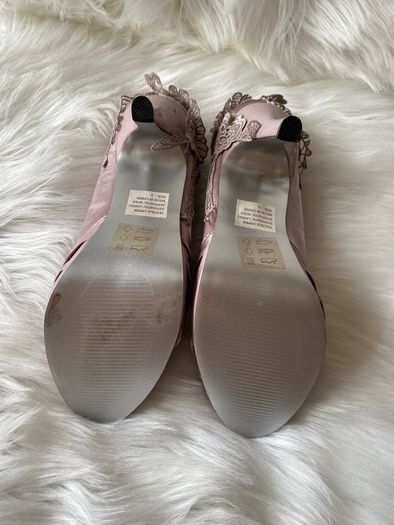 Brand New Lace Detail Lilac Peeptoe Heels