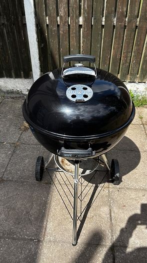 Webber Original Kettle BBQ Grill