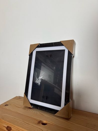 24 x 33 cm Photo Frame (Brand New)