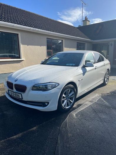 BMW 5-Series 2012