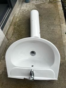 bathroom sink