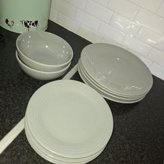 Dinner set
